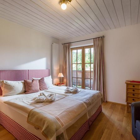 Landhaus Kitzhorn Appartement Hahnenkamm - By Nv-Appartements Kitzbühel Exterior foto
